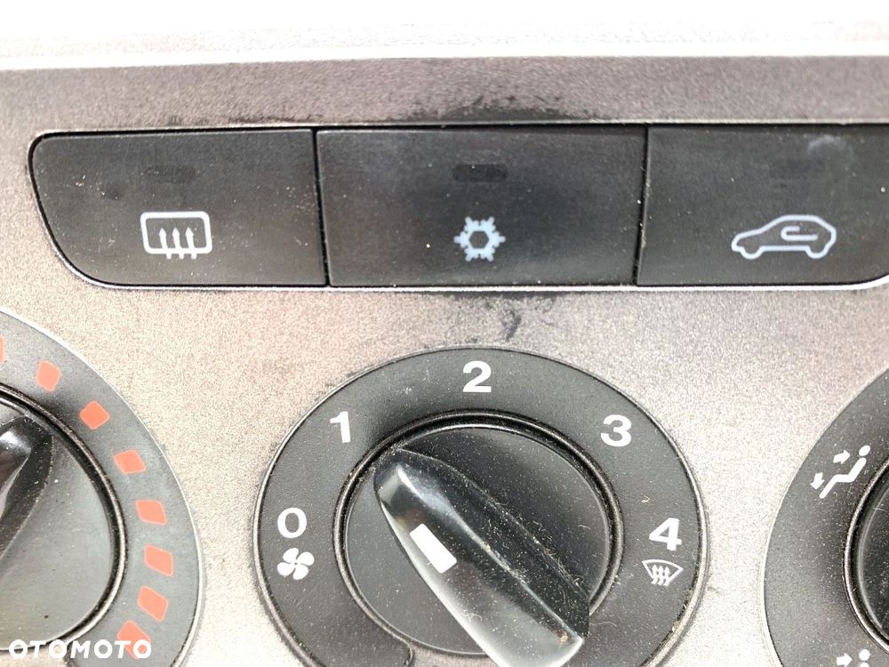 PANEL STEROWANIA NAWIEWU  FIAT PUNTO EVO (199_) 2008 - 2022 1.2 51 kW [69 KM] benzyna 2009 - 2012 - 3