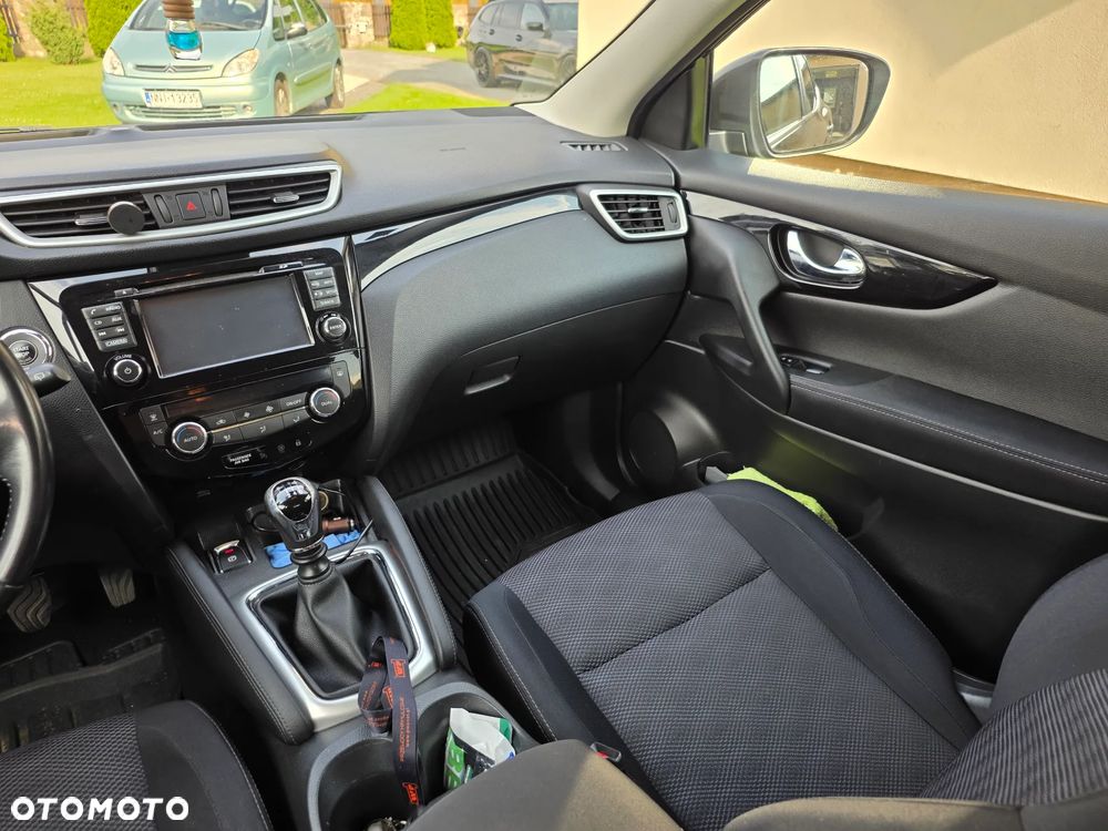 Nissan Qashqai 1.6 DCi Acenta EU6 - 13