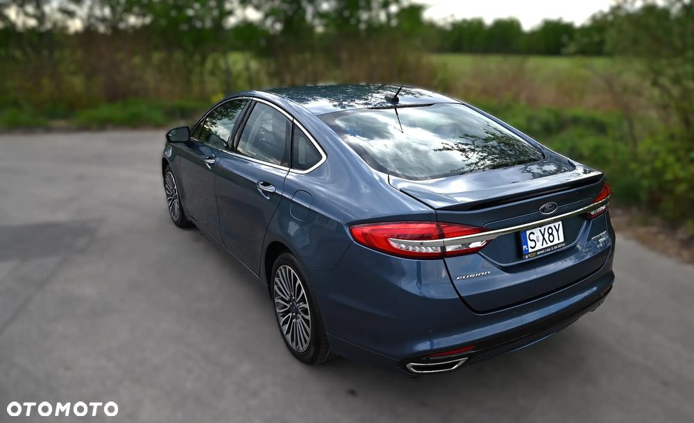 Ford Fusion 2.0 EcoBoost Titanium - 21