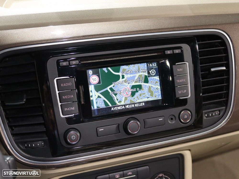 VW New Beetle Cabriolet 1.4 TSI Sport DSG - 32