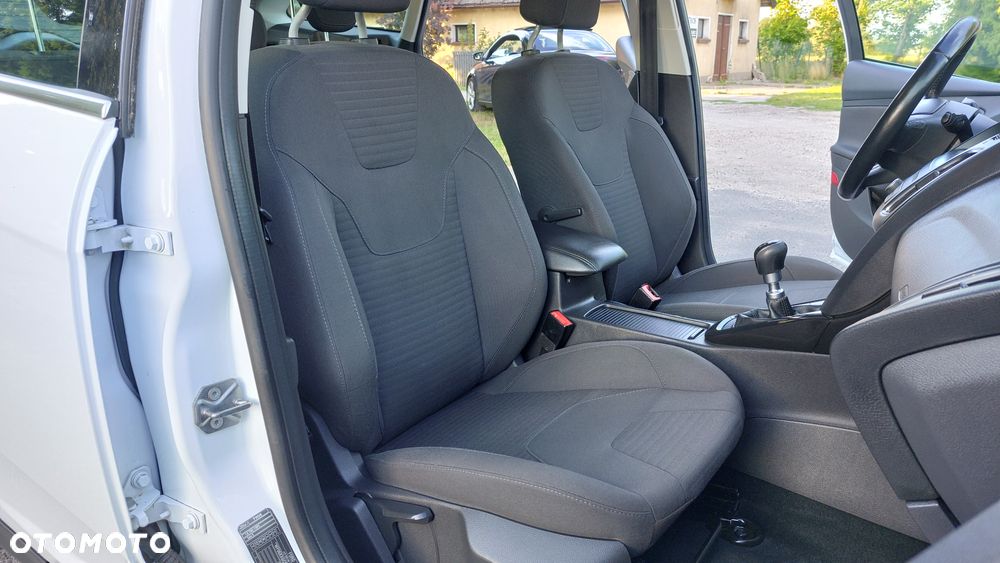 Ford Focus 1.6 TDCi Titanium - 19