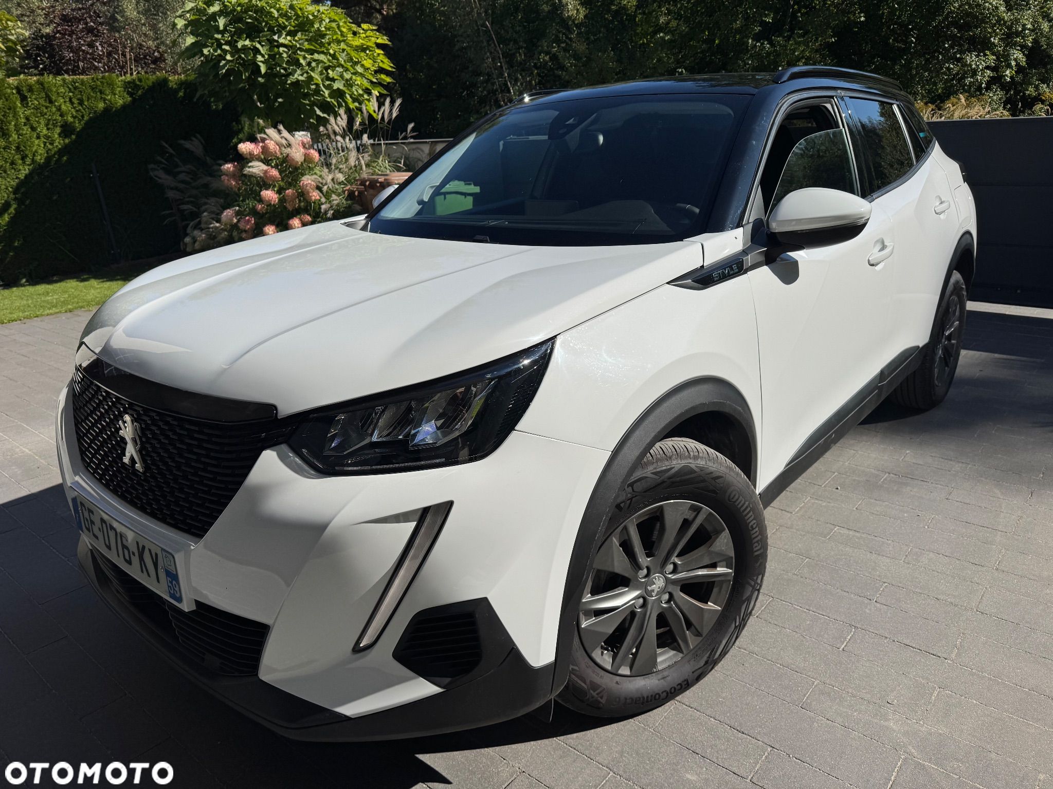 Peugeot 2008 PureTech 100 Style - 1