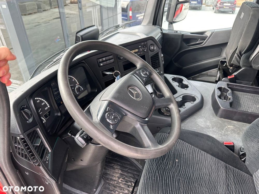Mercedes-Benz Arosc 3246 - 16