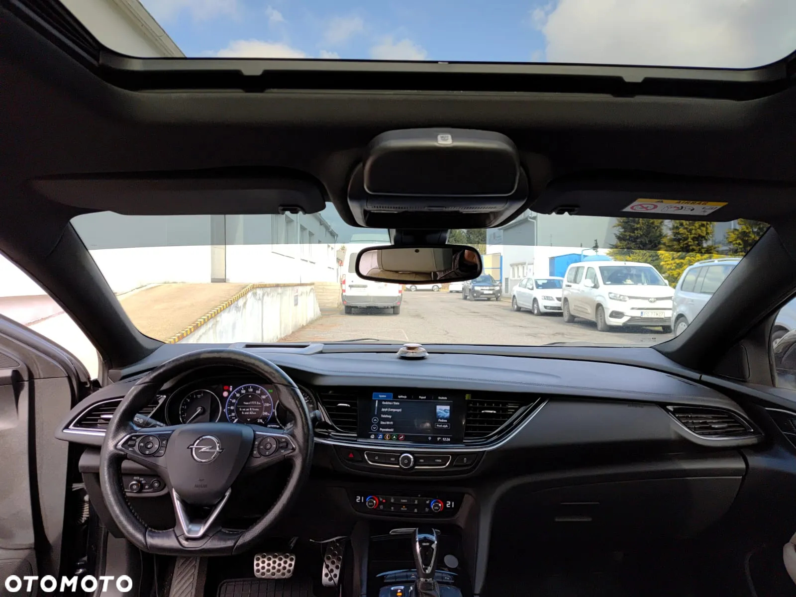 Opel Insignia - 13