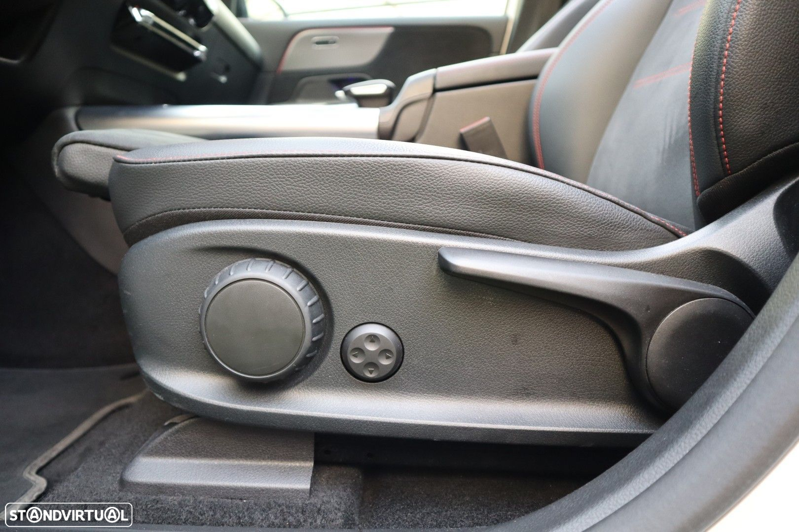Mercedes-Benz EQA 250 AMG Line - 40