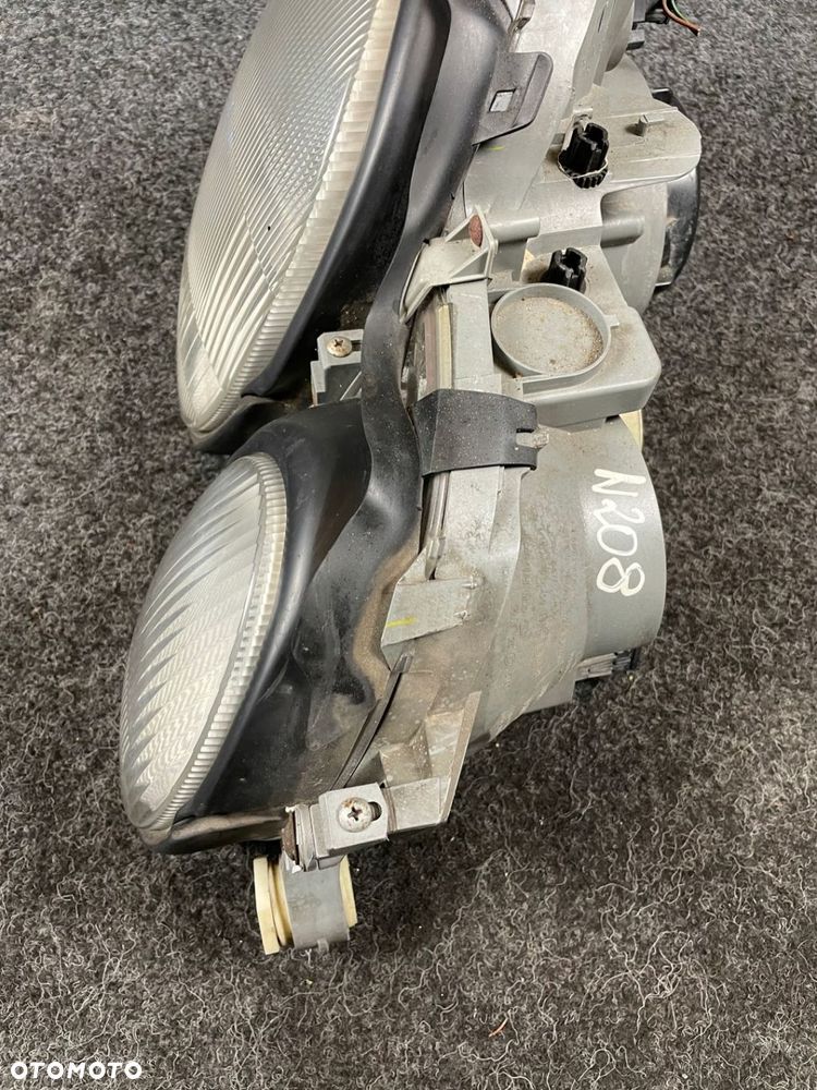 mercedes clk w208 reflektor lampa prawy przód prawa przednia - 4