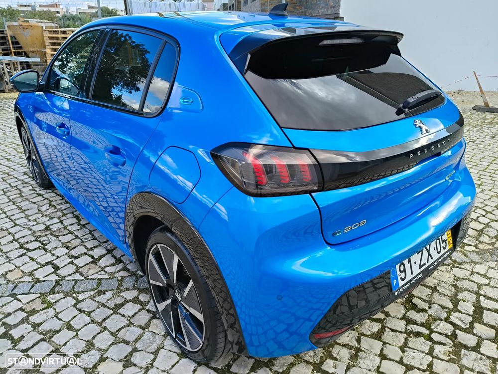 Peugeot e-208 50 kWh GT Line - 8
