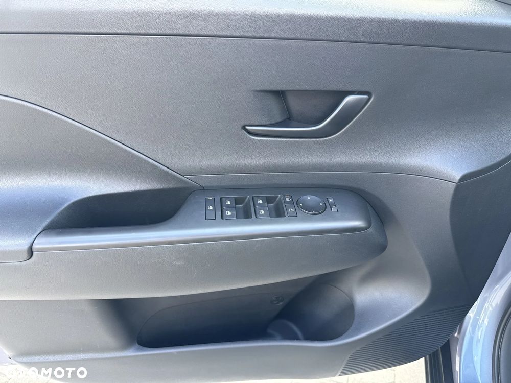 Hyundai Kona 1.6 GDI Hybrid Smart DCT - 16