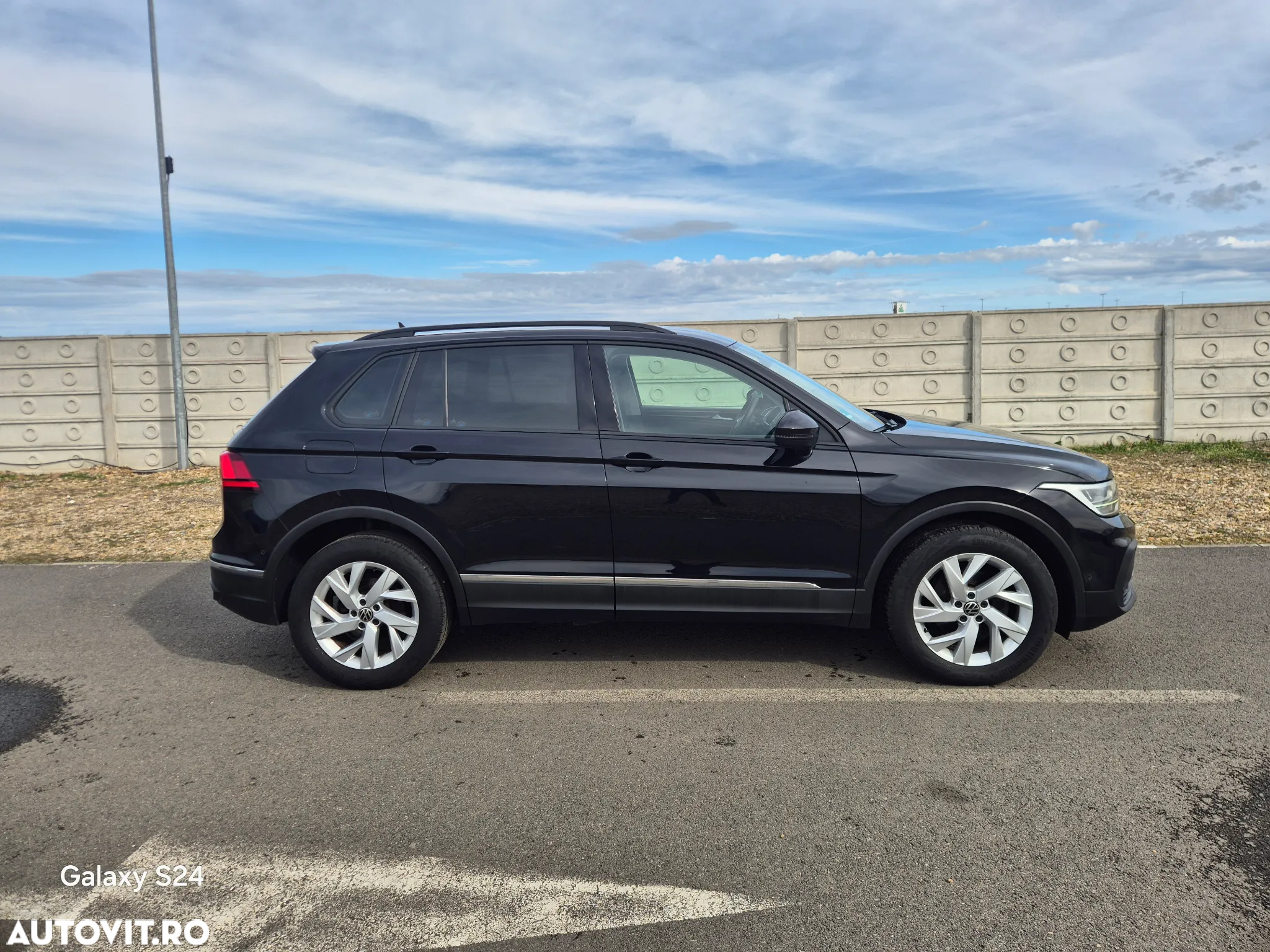 Volkswagen Tiguan 2.0 TDI SCR 4MOTION DSG Life - 9