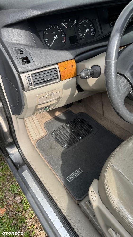 Renault Vel Satis 3.5 V6 Initiale - 11