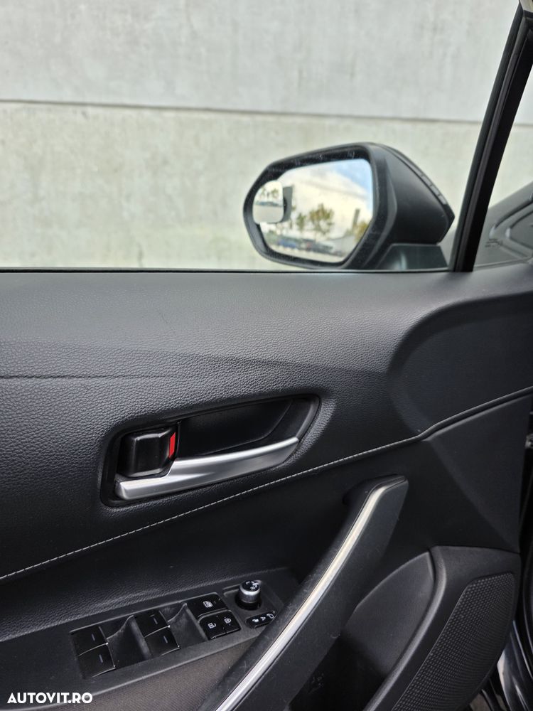 Toyota Corolla 1.8 Hybrid Comfort - 9