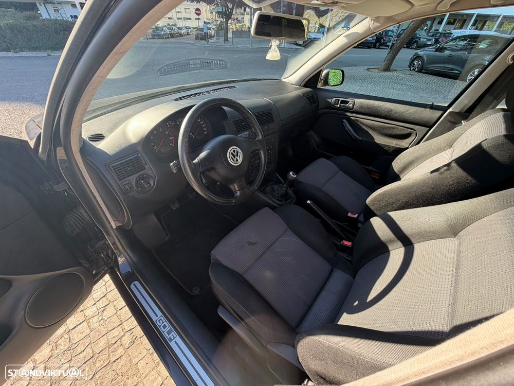 VW Golf 1.4i Confortline - 18