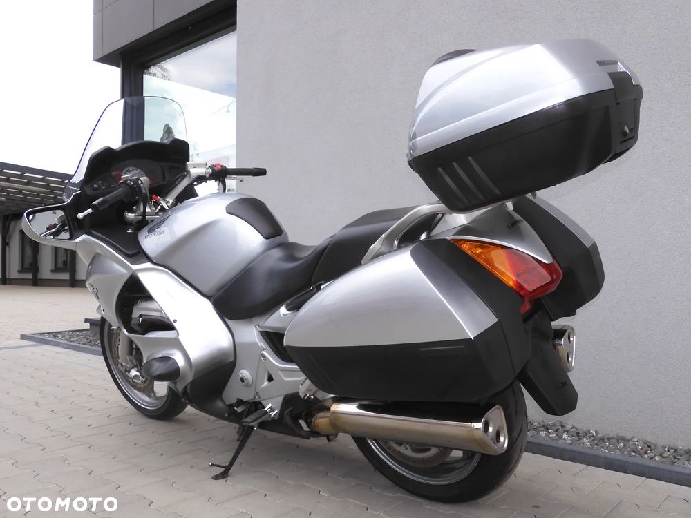 Honda ST - 36