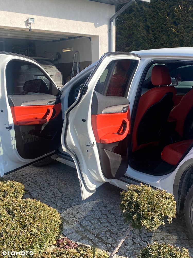 BMW X2 xDrive20i - 25