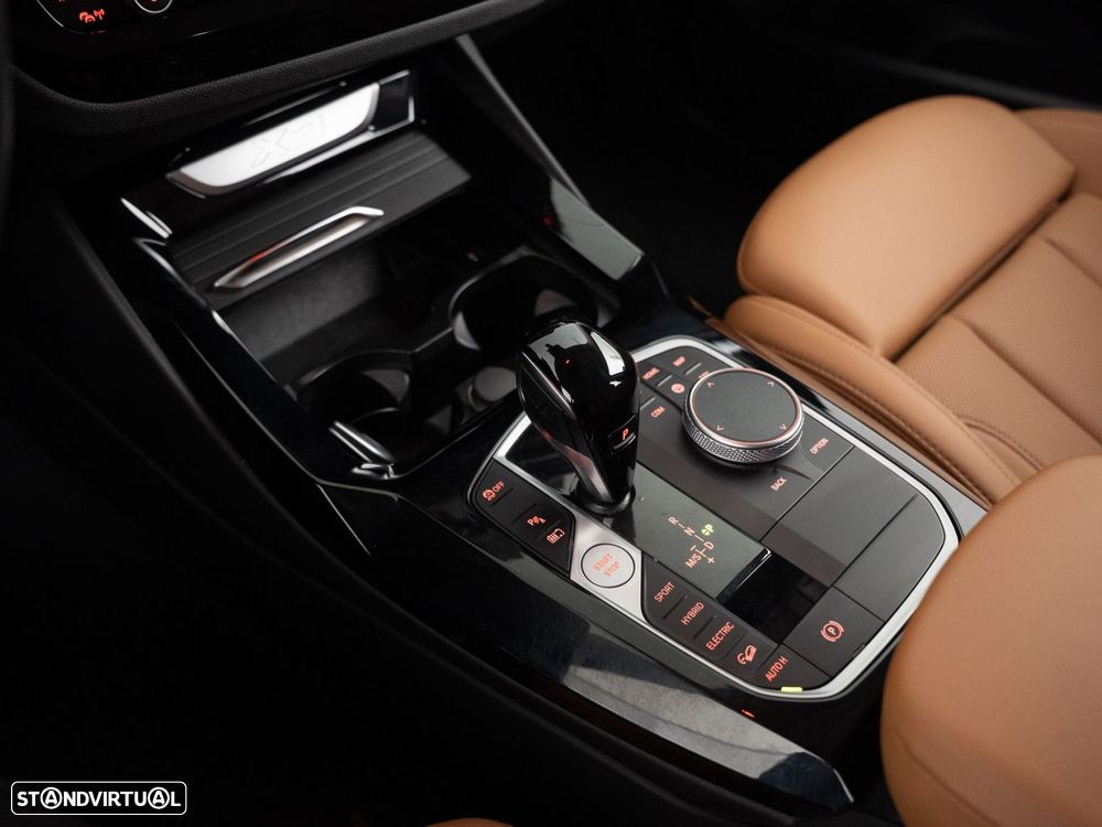 BMW X3 30 e xDrive - 24
