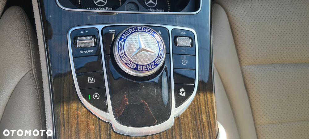 Mercedes-Benz GLC - 19
