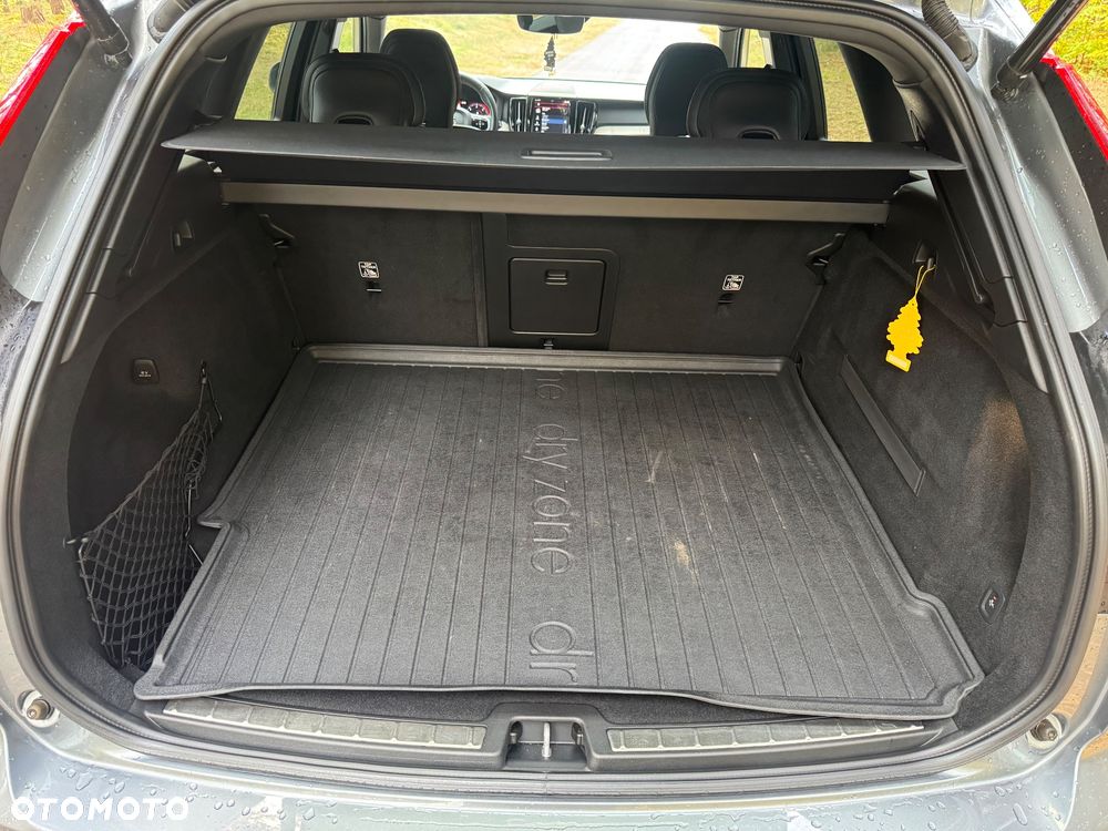 Volvo XC 60 D4 Inscription - 16
