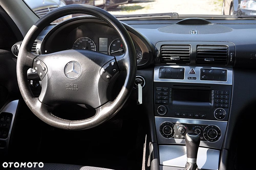 Mercedes-Benz Klasa C - 19
