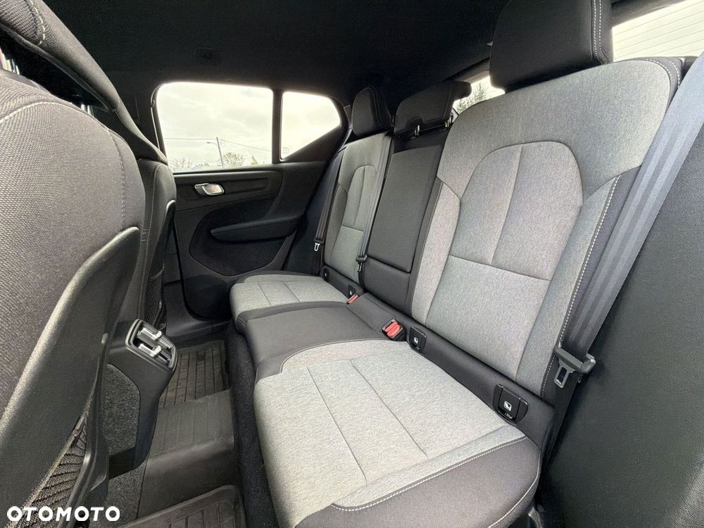 Volvo XC 40 - 12