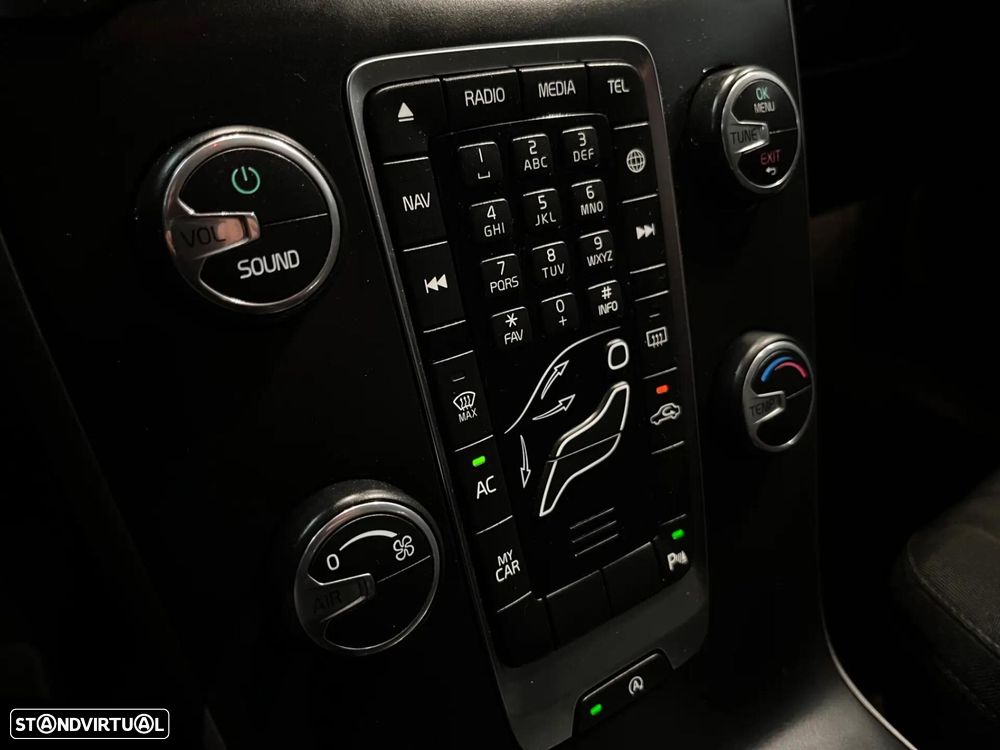 Volvo V40 - 29