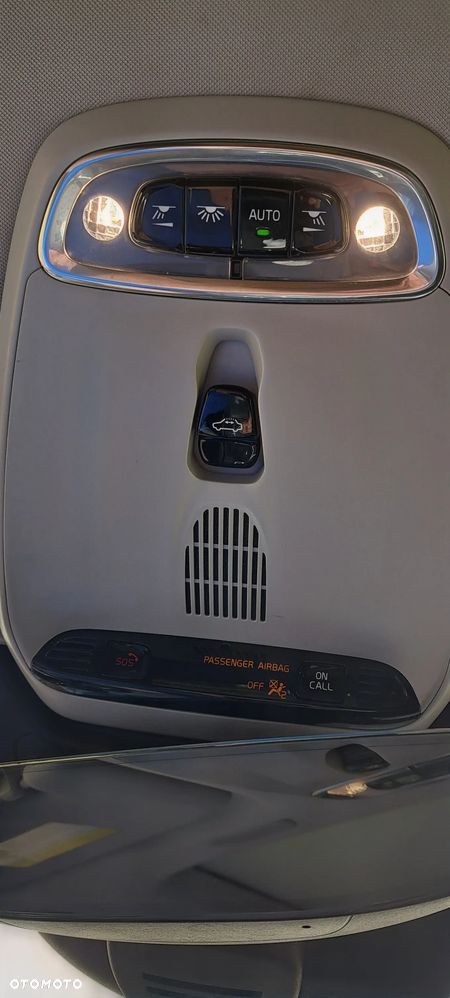 Volvo XC 60 T5 AWD Momentum - 9