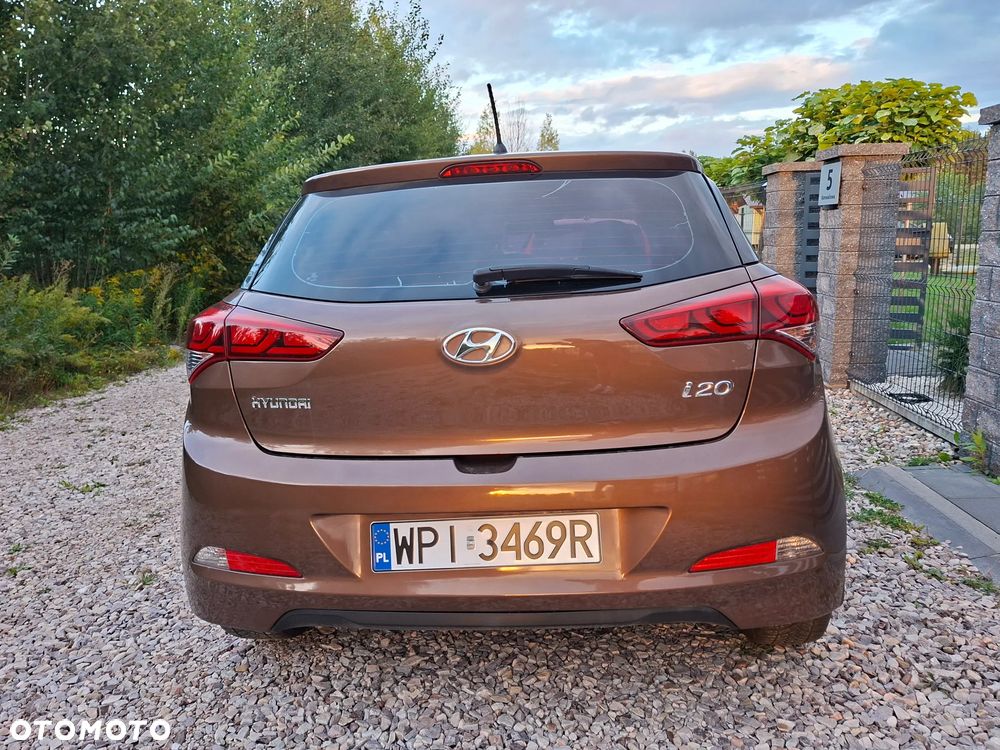 Hyundai i20 1.2 BlueDrive Fresh - 12