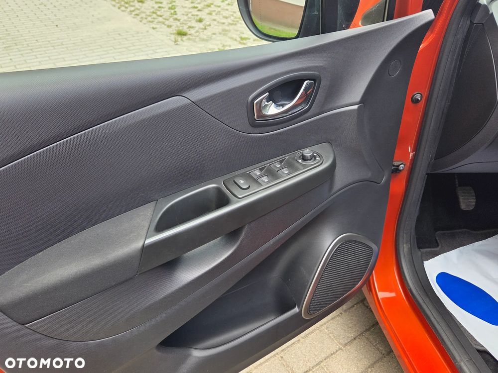 Renault Captur ENERGY TCe 90 Experience - 22
