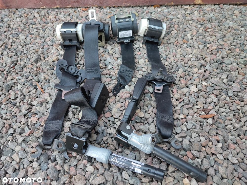 BMW E91 / E91 LCI ORYGINALNY KOMPLET PASÓW BEZPIECZEŃSTWA PRZÓD / TYŁ EUROPA O NR. 72 11 9 117 254 / 72 11 7 132 241 / 72 11 7 069 955 /  72 11 9 117 219 /  72 11 9 117 220 OEM