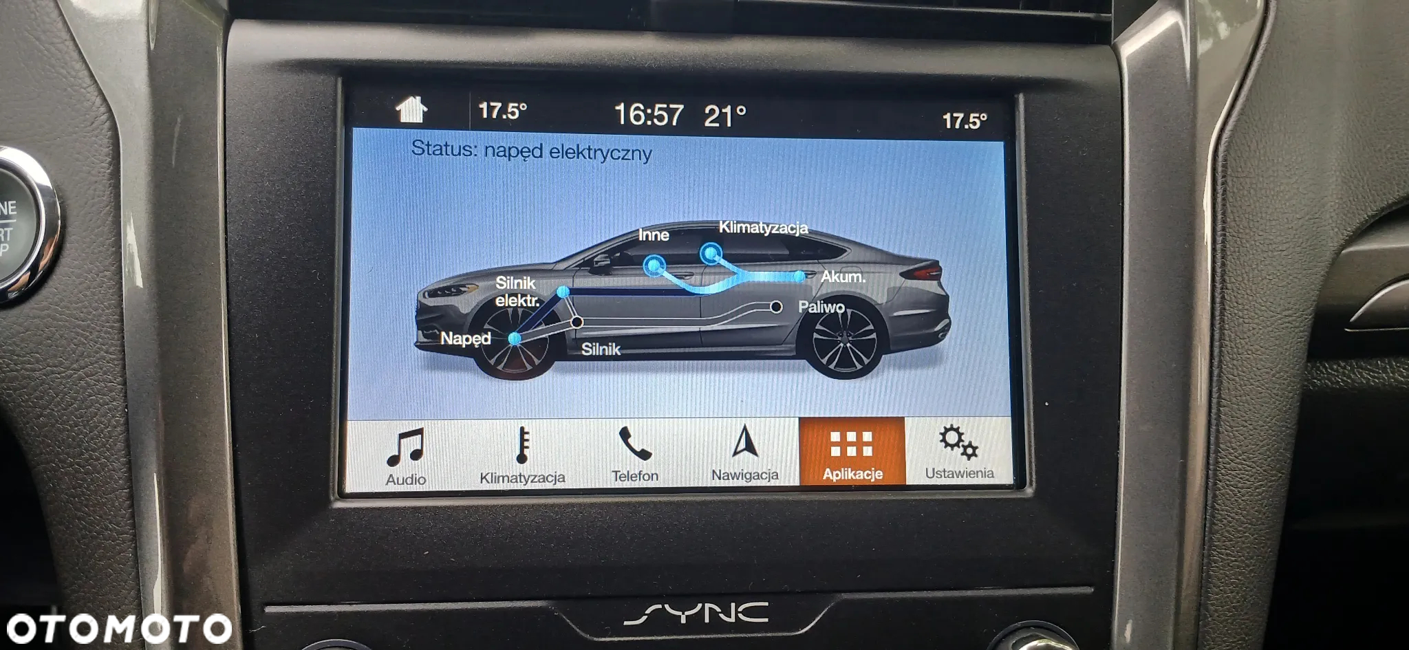 Ford Mondeo 2.0 Hybrid Titanium - 28