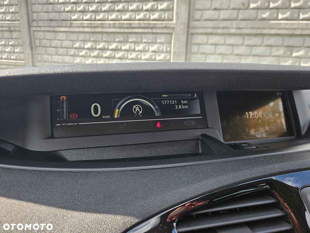 Renault Scenic - 13