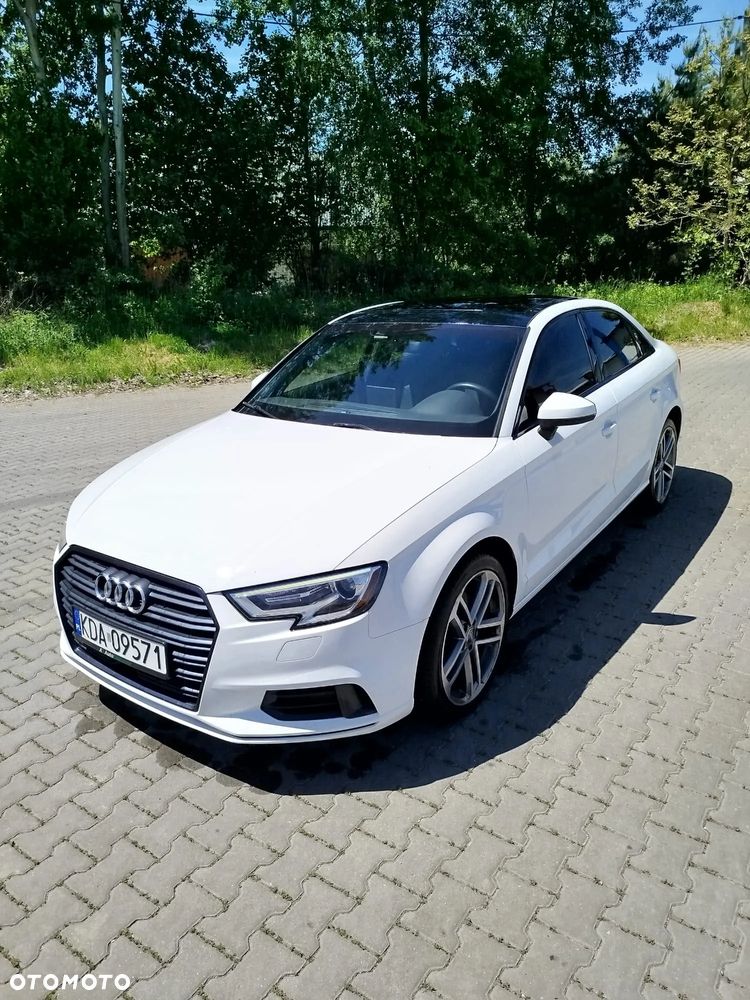 Audi A3 Limousine 40 TFSI quattro S tronic advanced - 4