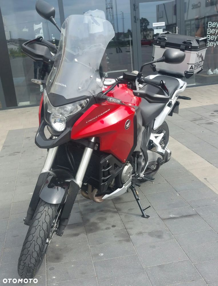 Honda VFR - 11