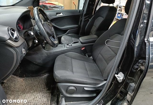 Mercedes-Benz Klasa B 180 (BlueEFFICIENCY) 7G-DCT - 9