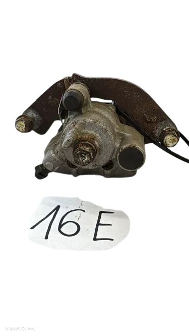 Zacisk hamulcowy przedni prawy – Honda TRX 420 / TRX 500 – Używany - 1