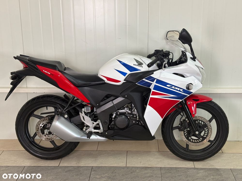 Honda CBR - 3