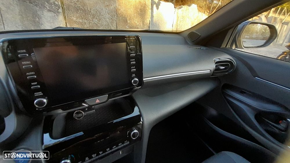 Toyota Yaris Cross 1.5 HDF Exclusive - 18