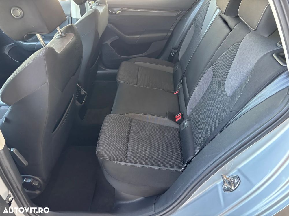 Skoda Octavia 1.4 TSI DSG Style - 31