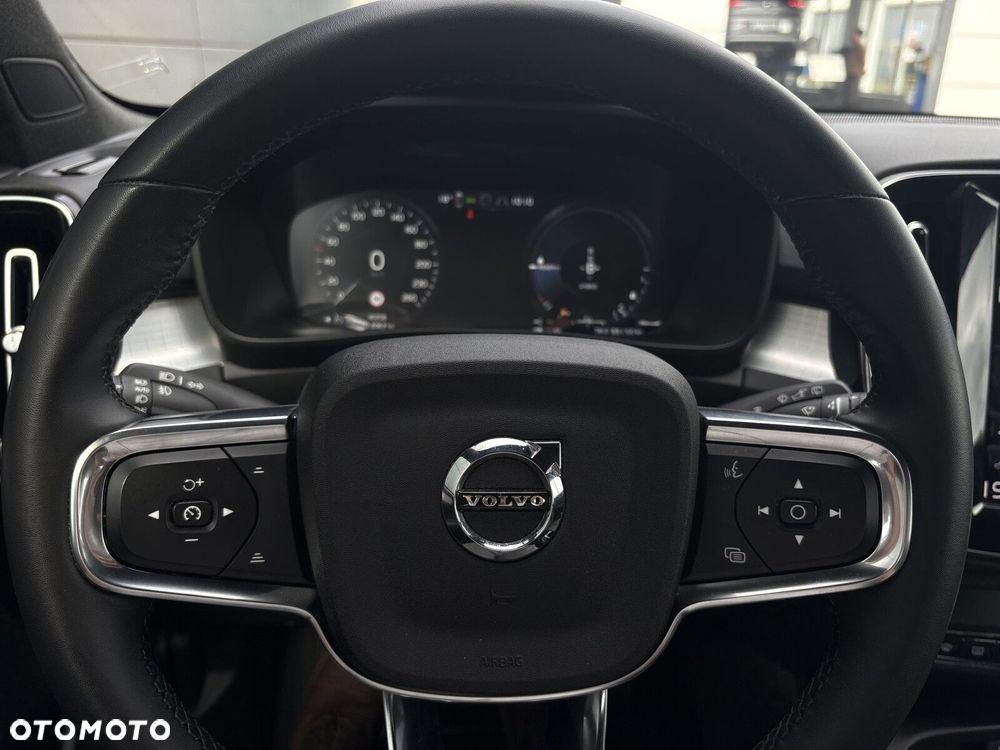 Volvo XC 40 T5 Plug-In Hybrid Plus Bright - 16