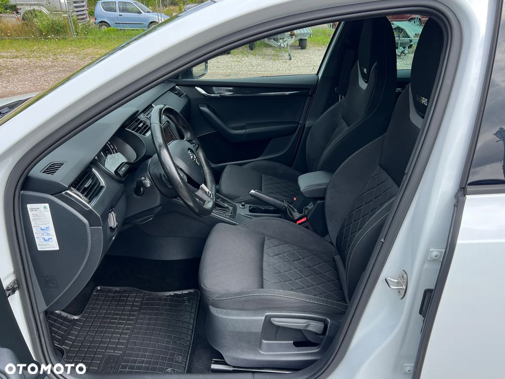 Skoda Octavia 2.0 TDI 4x4 DSG RS - 14