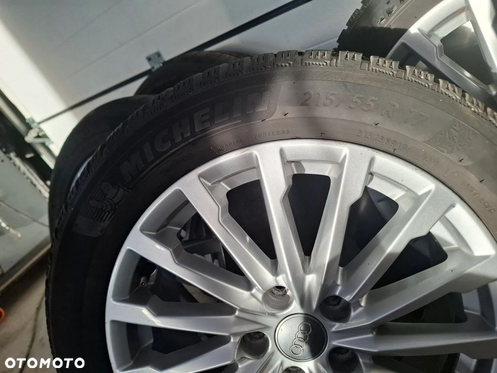 Audi Q2 215/55/R17 Koła demontaż OE - 9