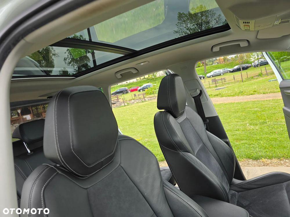 Skoda Karoq 2.0 TDI SCR 4x4 DSG Sportline - 29