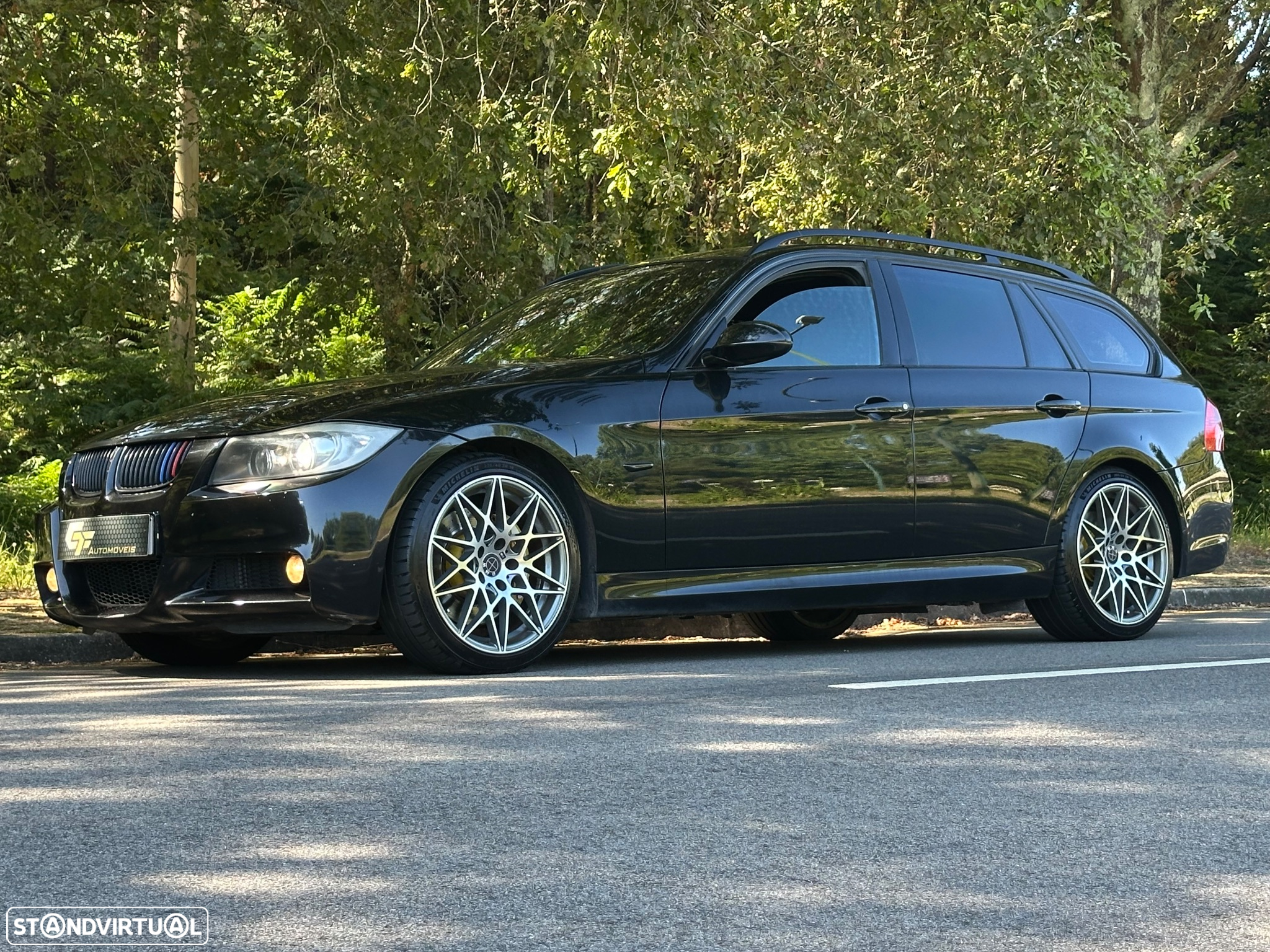 BMW 320 d Touring Exclusive - 27