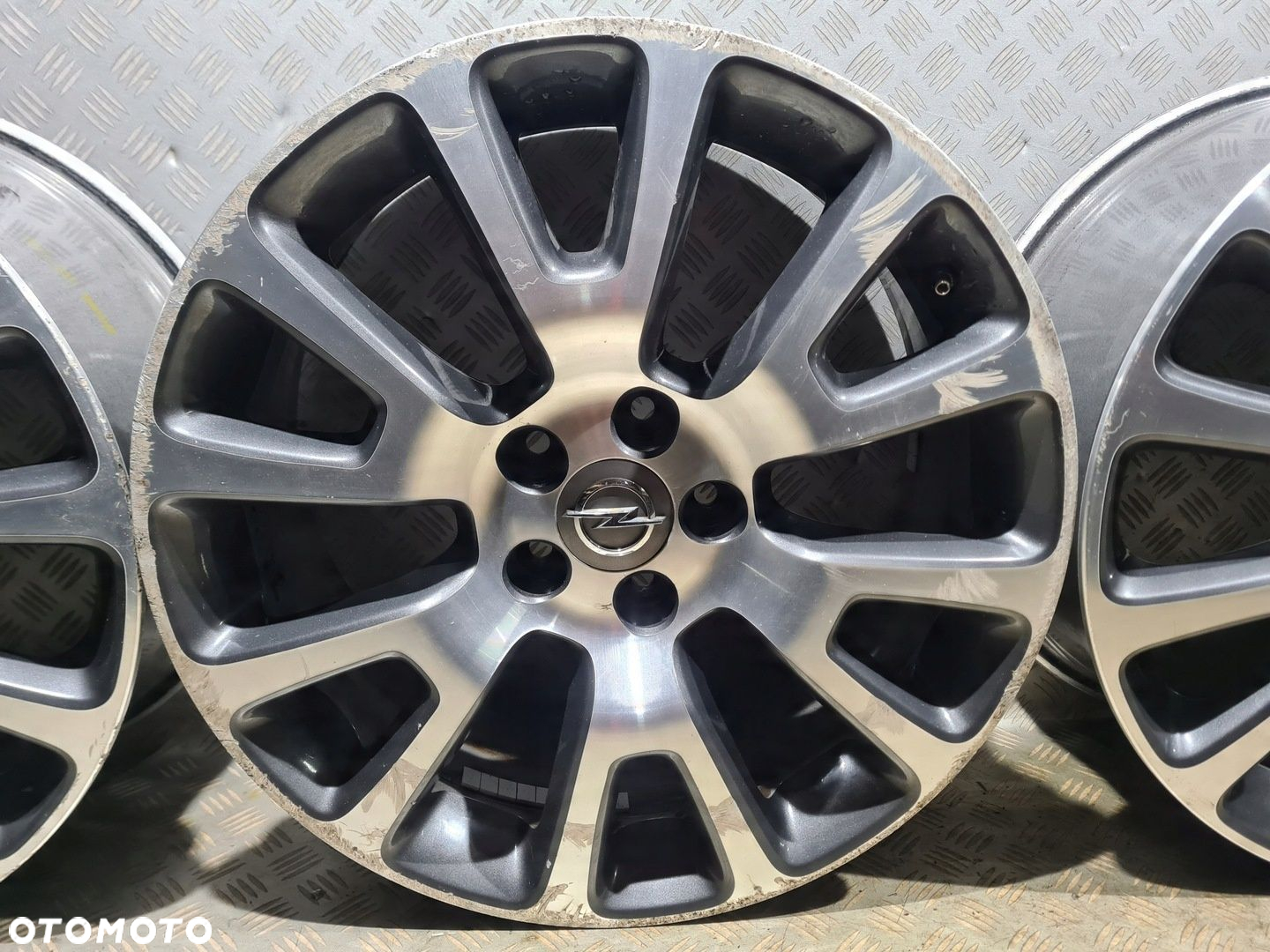 FELGI KOŁA 18 5X110 OPEL CORSA D CORSA E 5 ŚRUB - 5