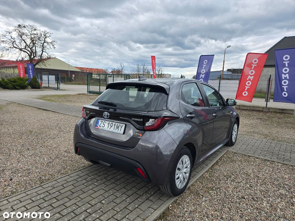 Toyota Yaris - 6