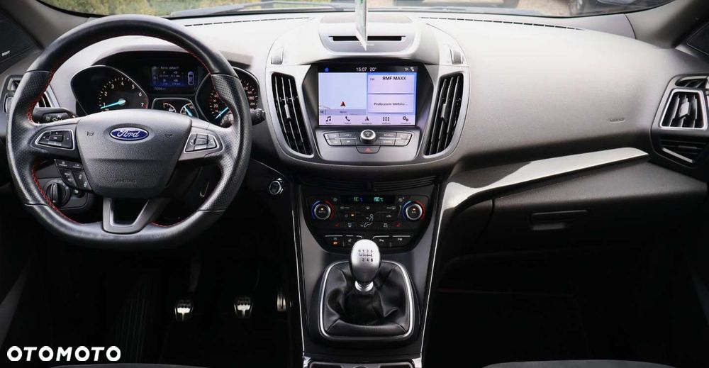 Ford Kuga - 11