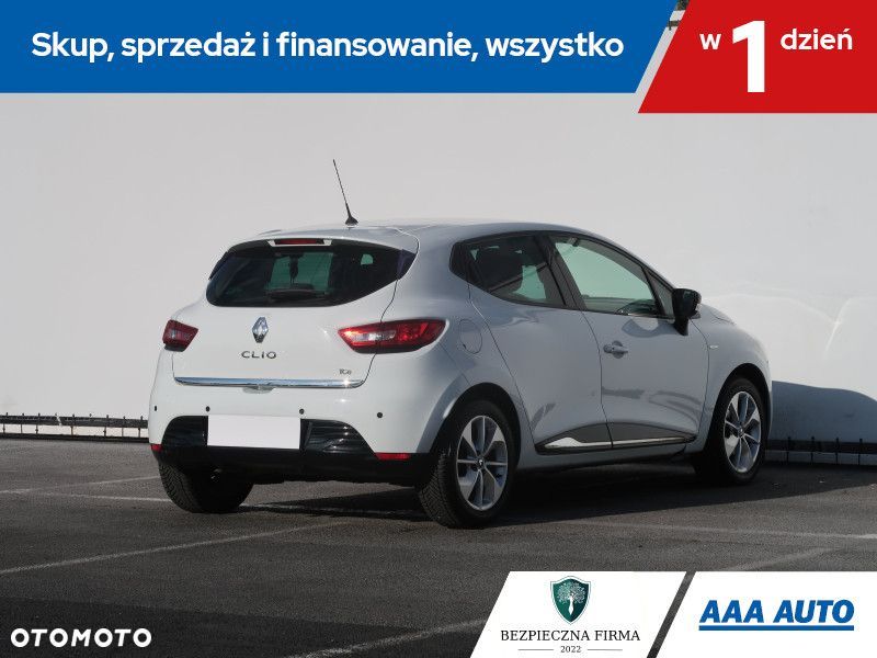 Renault Clio - 6