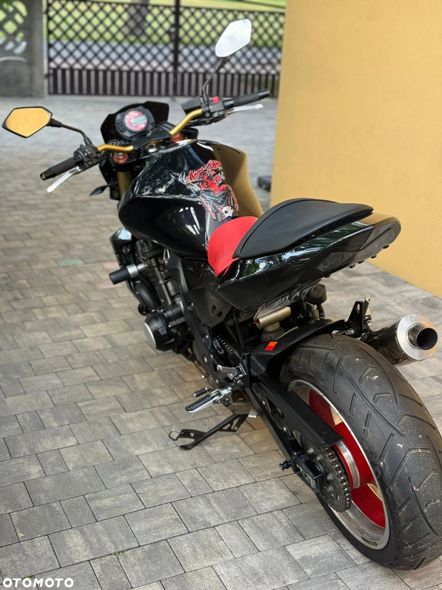 Kawasaki Z - 6