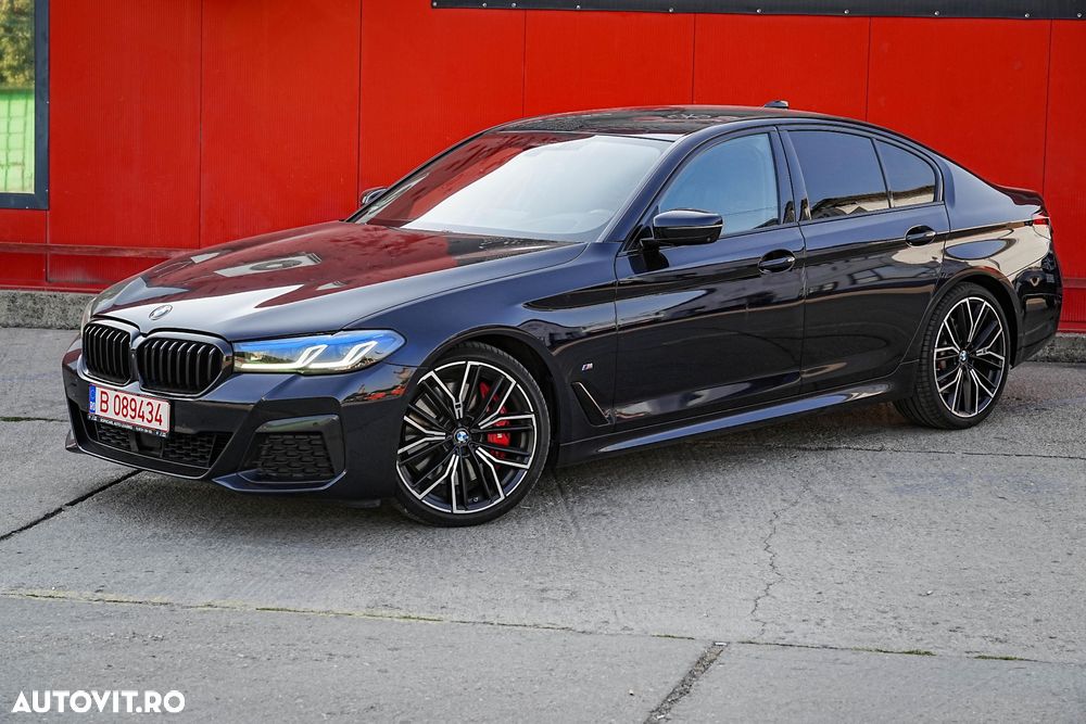 BMW Seria 5 530d xDrive AT MHEV - 17