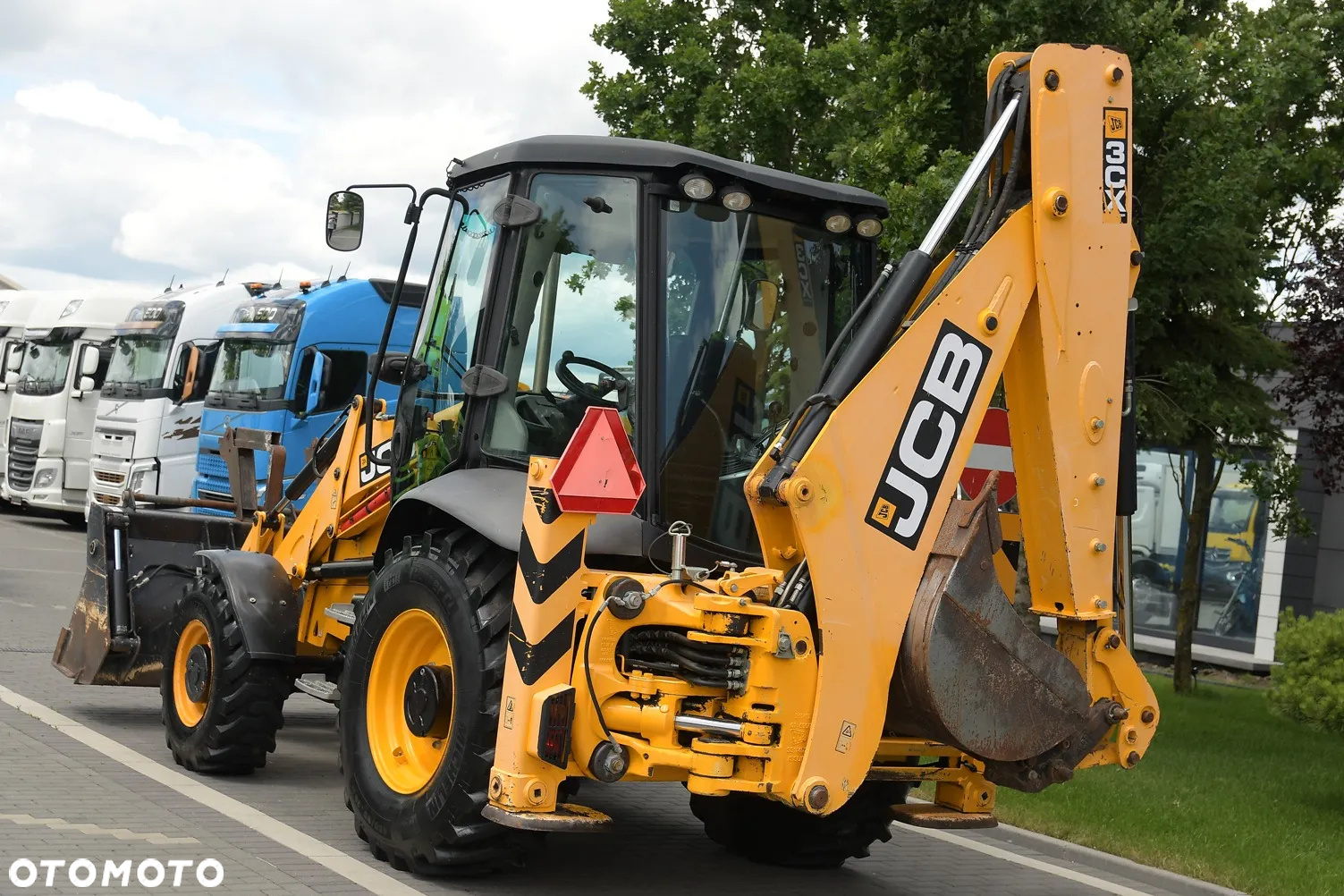 JCB KOPARKO ŁADOWARKA///* JCB 3CX///* SITEMASTER///* 2017///* 4×4///* 4300MTh///* BEZ ADBLU///* BEZ EGR///* WIDŁY///* STAN BARDZO DOBRY - 6
