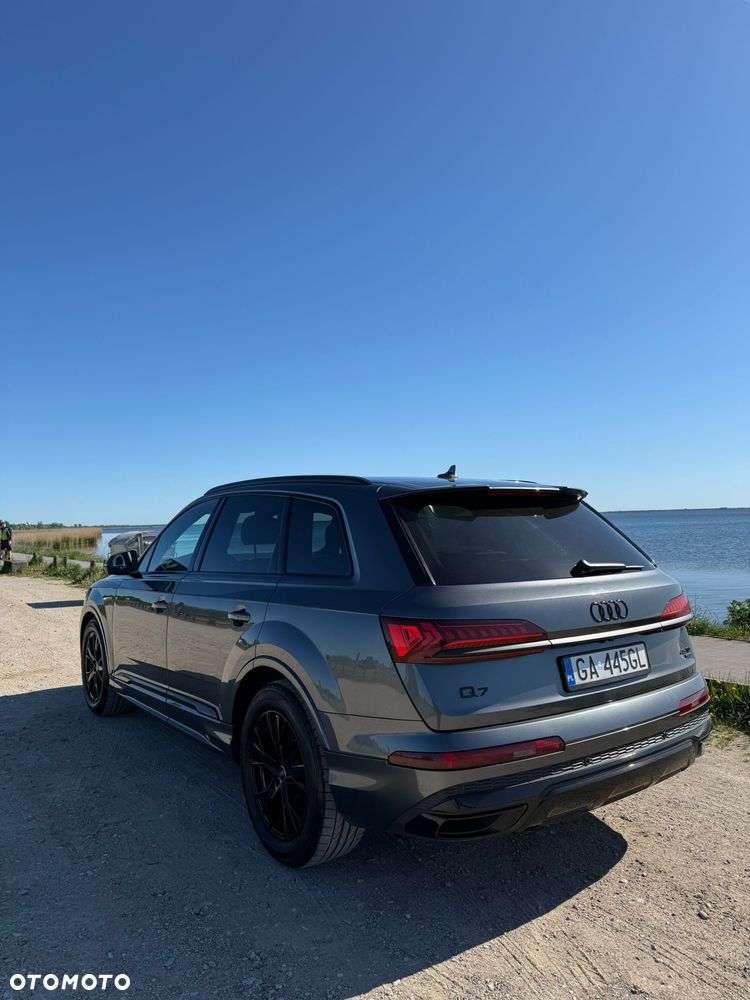 Audi Q7 45 TDI mHEV Quattro S Line Tiptr - 2